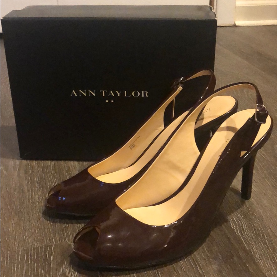 Ann Taylor Sling Back Heels With Peep Toe